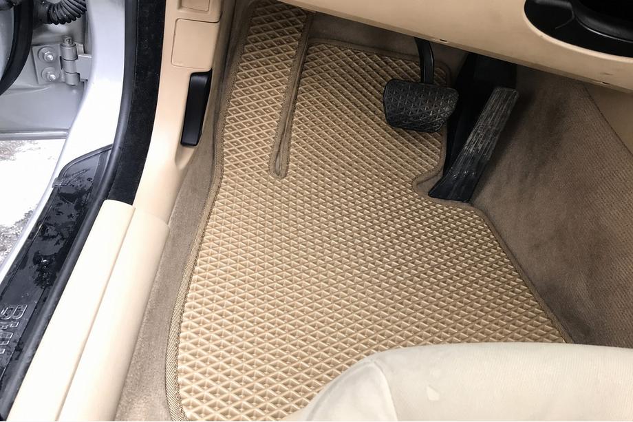 BMW 3 Series E92/E93 2006–2013 EVA Floor Mats (Beige) Image