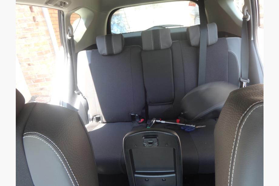 Toyota Rav 4 2013-2018 Car Seat Covers (Leatherette↗Fabric, Premium) Photo 16