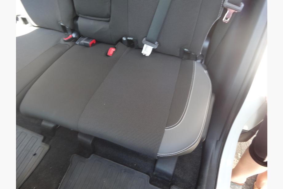 Toyota Rav 4 2013-2018 Car Seat Covers (Leatherette↗Fabric, Premium) Photo 22