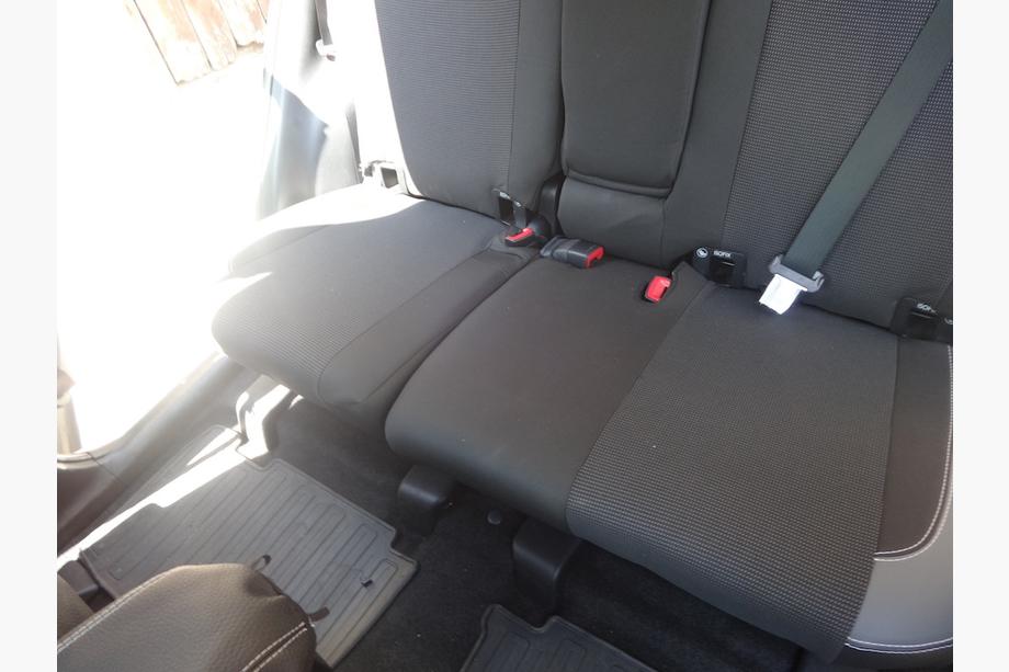 Toyota Rav 4 2013-2018 Car Seat Covers (Leatherette↗Fabric, Premium) Photo 23