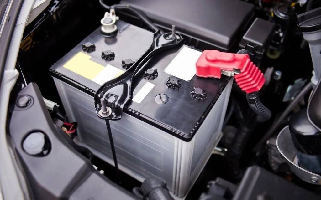 Why Does a Car Battery Drain? Main Causes and How to Fix It