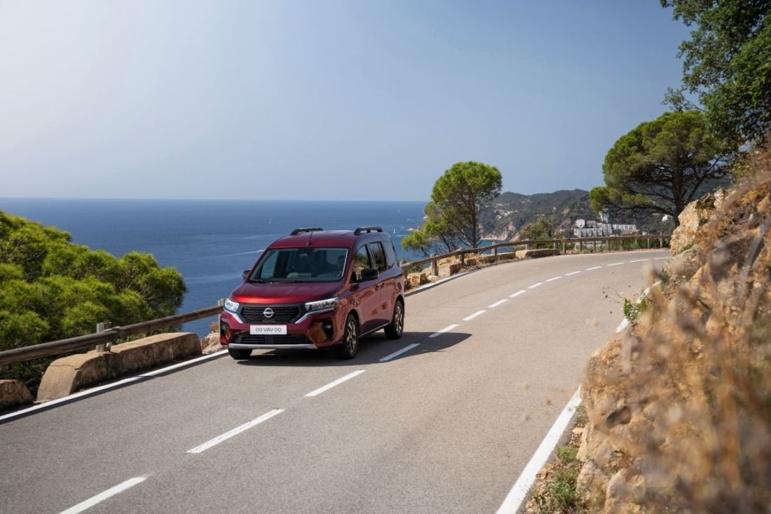 Nissan Townstar Review: Practical Compact Van for City and Family