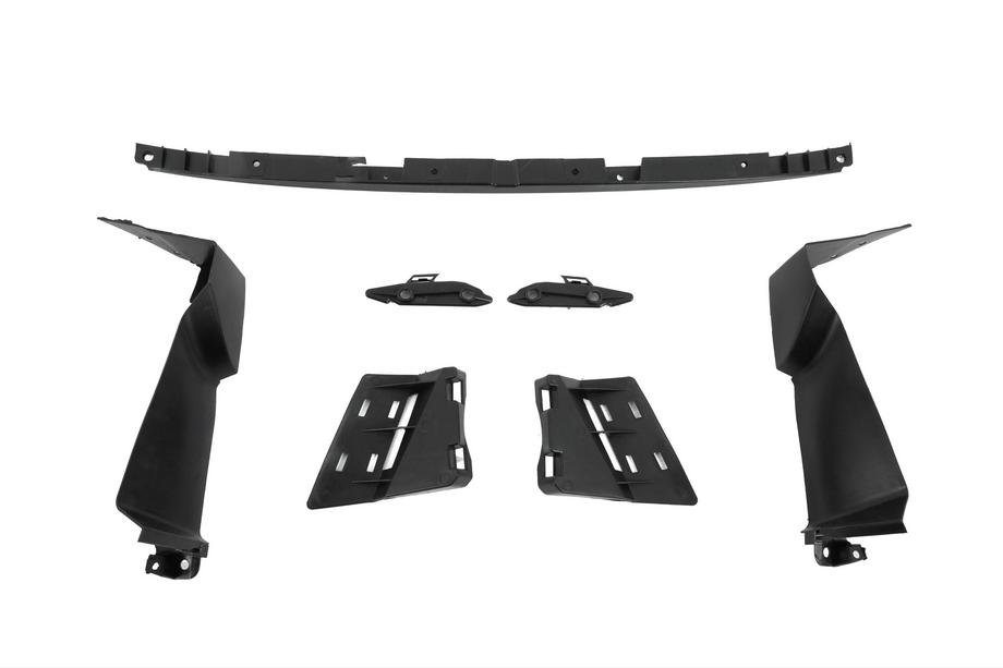 BMW 4 Series F32/F33/F36 2012-2020 Front bumper in M4 F82 style Photo 9