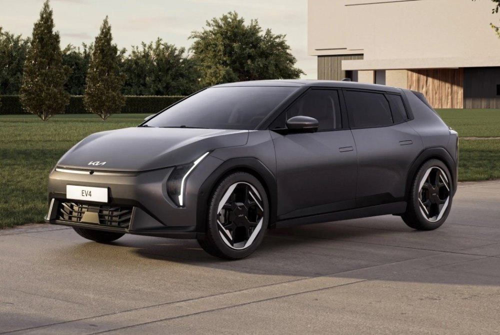 Kia EV4 Hatch 2025: affordable electric hatchback with long range