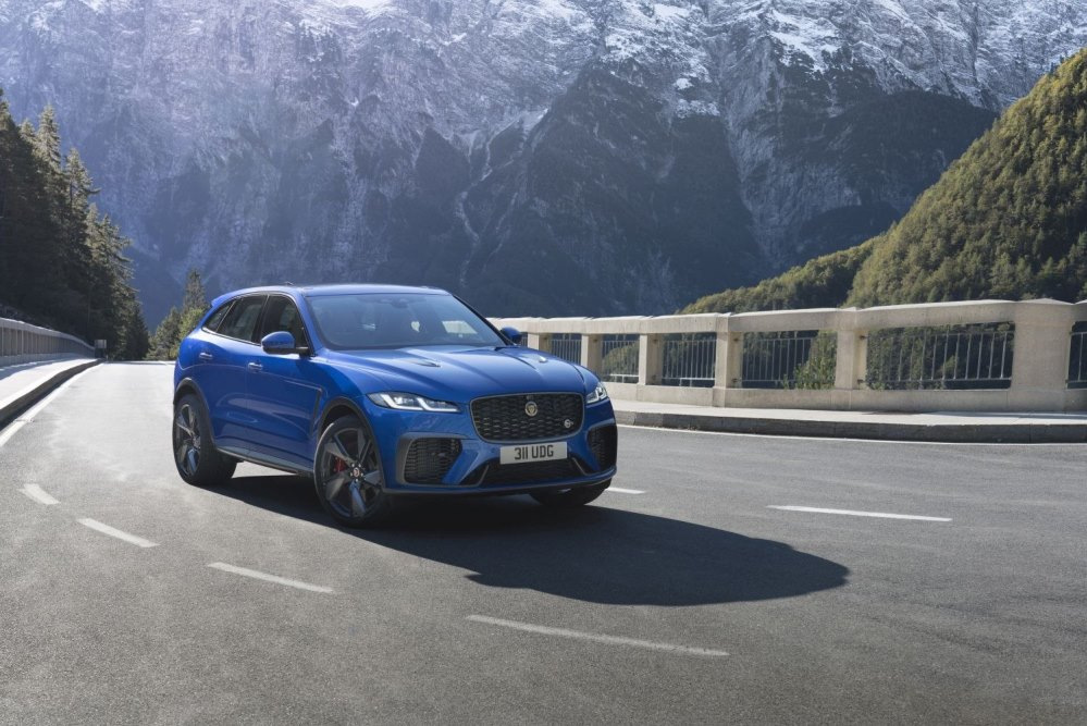 Jaguar F-Pace SVR review: British super SUV with a V8