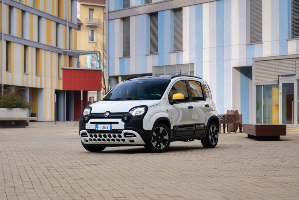 Fiat Pandina review: refreshed city hatchback with mild hybrid