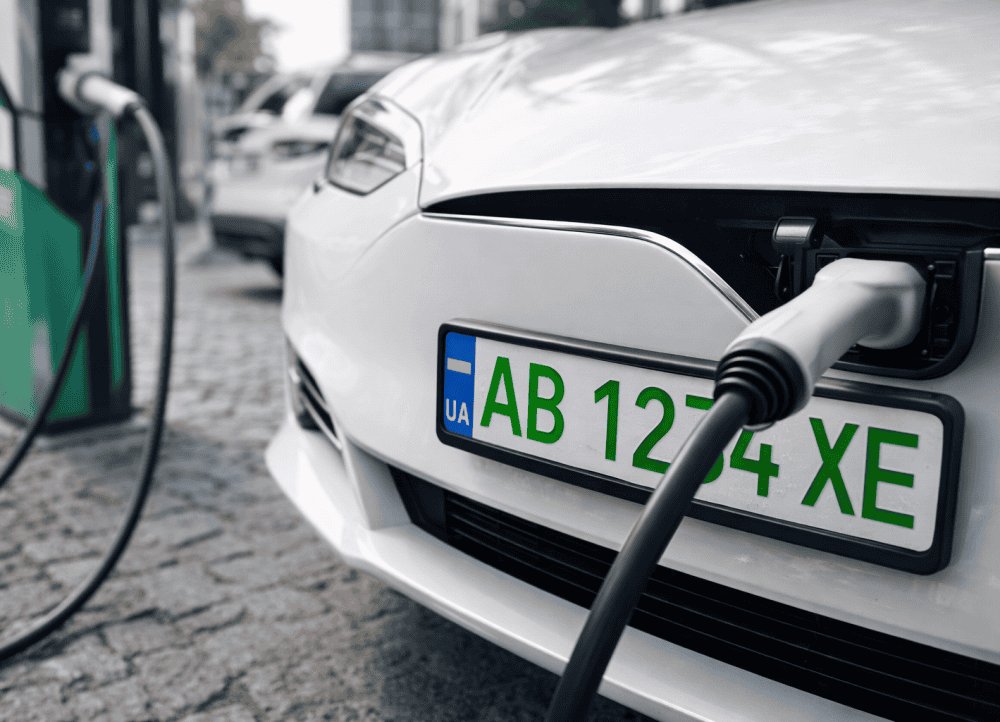 Why does a car have green plates? What they mean in Ukraine