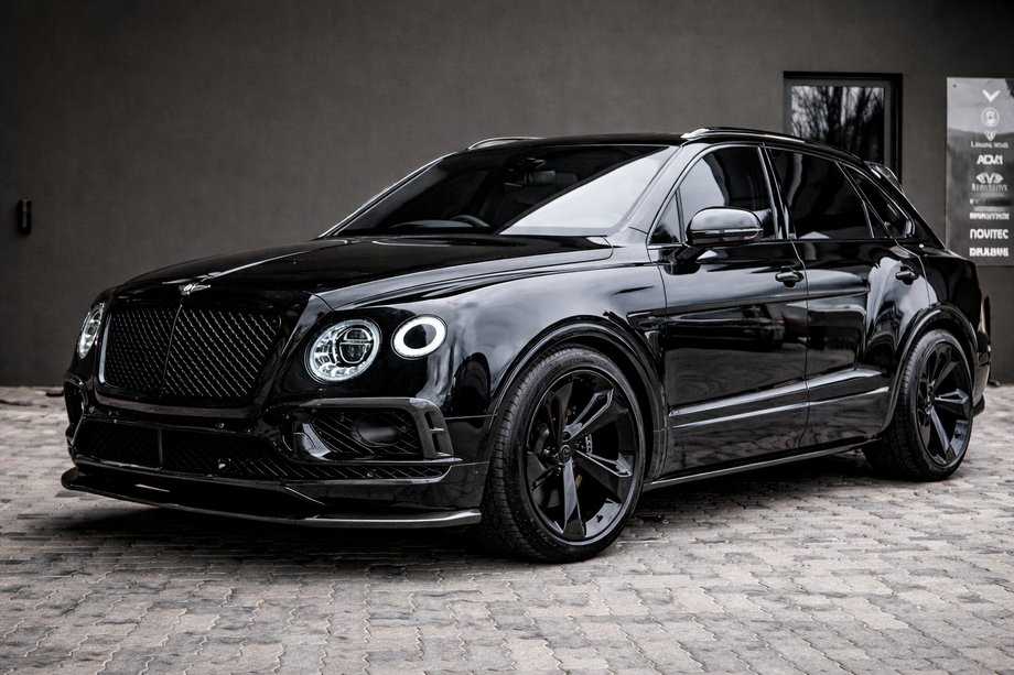 Bentley Bentayga 2015-2025 Carbon Body Kit Image