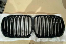 BMW X5 G05 2019–2026 Clearance Kidney Grilles M-Look (2018-2022, Gloss Black) photo 2