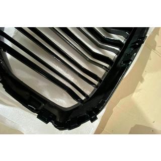 Clearance Kidney Grilles M-Look (2018-2022, Gloss Black) BMW X5 G05 2019–2026 photo 4