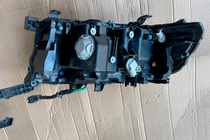 Toyota Land Cruiser 200 2007-2021 Front headlights 2016+ (Standard, used) photo 7