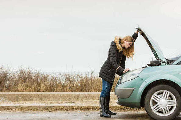 Why a car struggles to start cold: key causes and fixes
