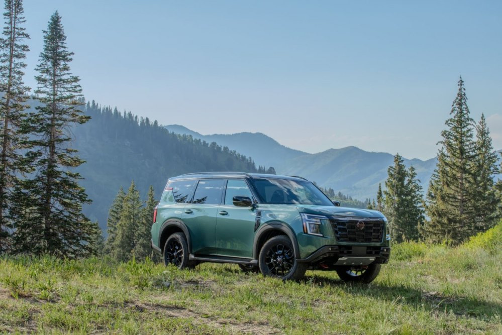 Nissan Armada SUV review: PRO-4X version