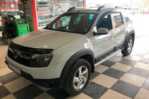 Renault Duster 2008–2017 Fender flare set with moldings EuroCap (12 pcs., smooth, matte black, ABS) photo 9