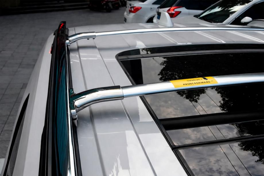 Ford Explorer 2011-2019 Roof rack cross bars for integrated roof rails OEM (2016-2019, 2 pcs) Black Photo 2