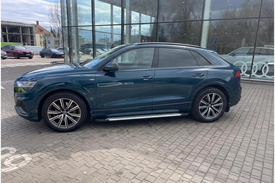 Audi Q8 2018- Allmond Grey side steps (2 pcs, aluminum) Image