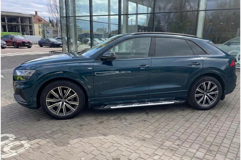 Audi Q8 2018- Sunrise Side Steps (2 pcs, Aluminum) Image