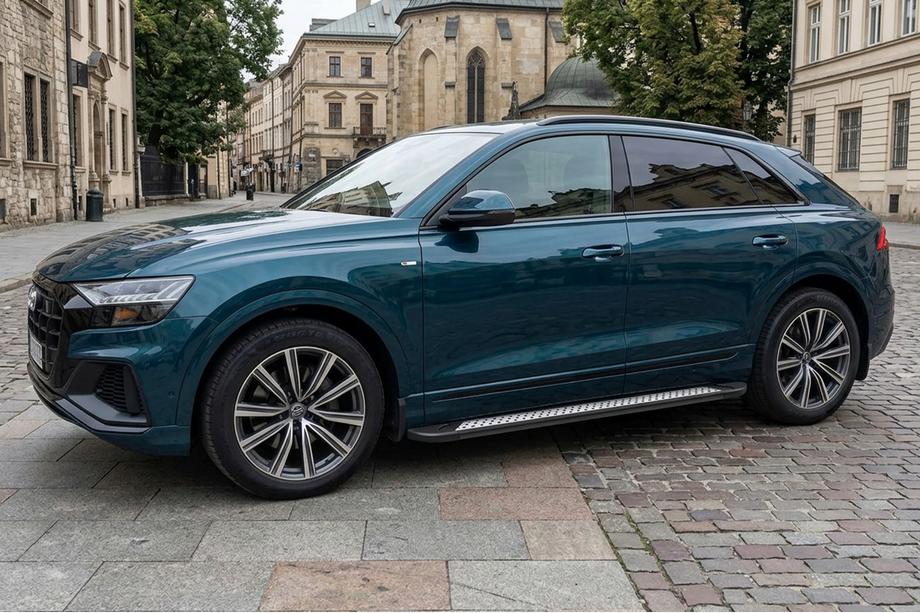 Audi Q8 2018- Side Steps Vision New Black (2 pcs, Aluminum) Photo 1