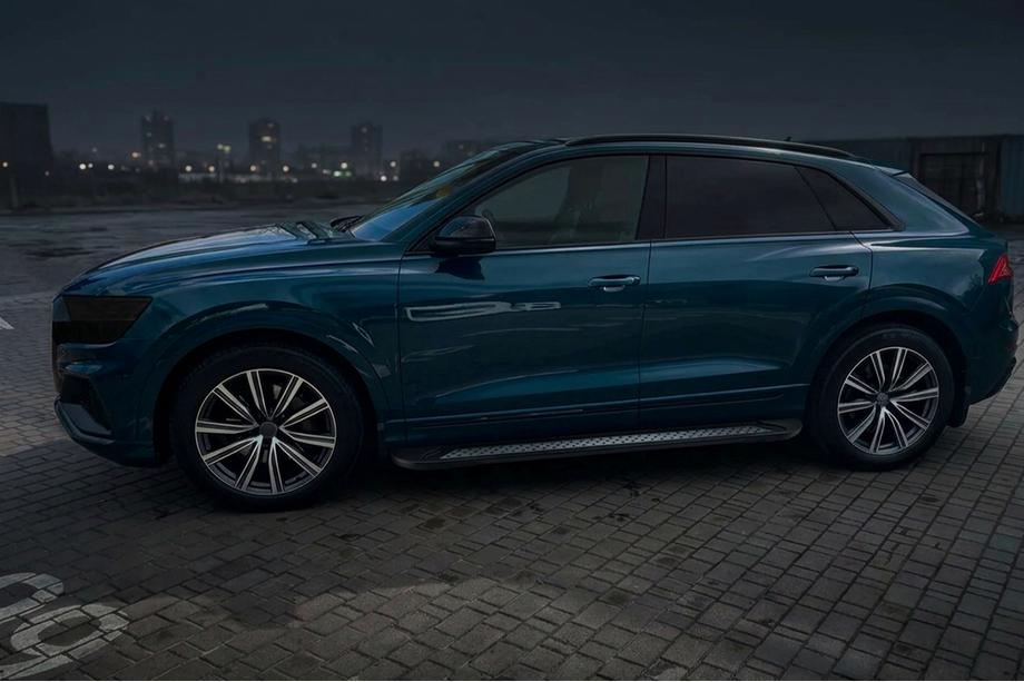 Audi Q8 2018- Side Steps Vision New Black (2 pcs, Aluminum) Photo 3