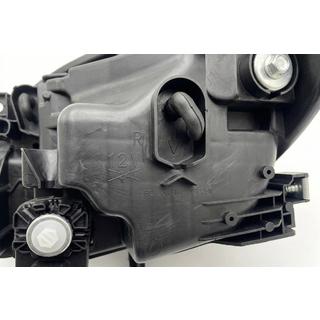 Front headlight (2019-2024, right) photo 4