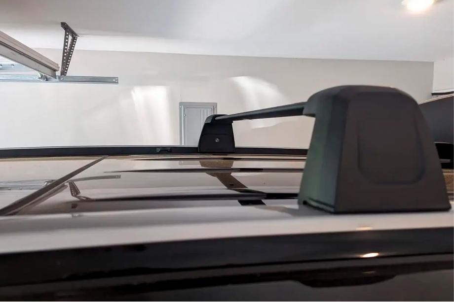 Jeep Grand Cherokee WL 2021- Roof rack cross bars for integrated roof rails OEM (2 pcs) Black Photo 3