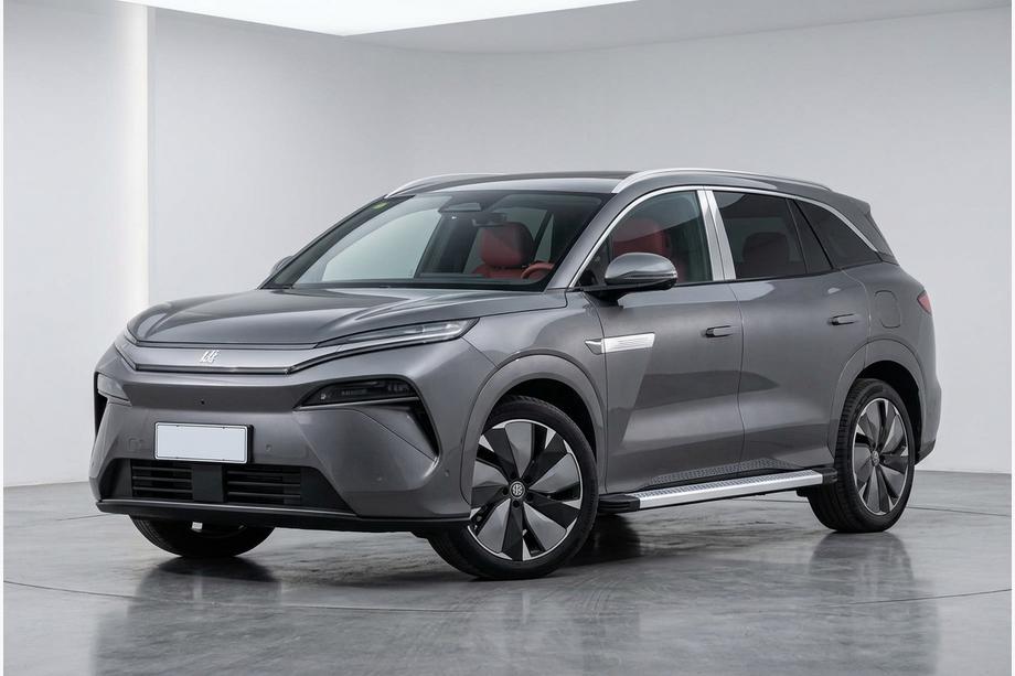 BYD Tang 2025– Side Steps Maya V2 (pair, Aluminum) Image