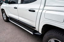 Mitsubishi L200 2024- Side steps HARMS (2 pcs) photo 2