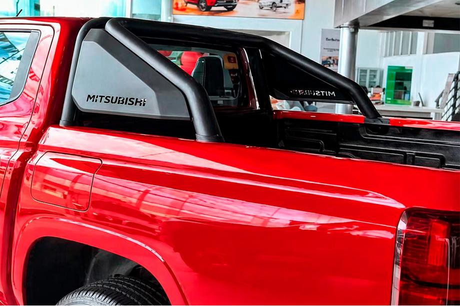 Mitsubishi L200 2024- Roll Bar (Sports Bar) Image