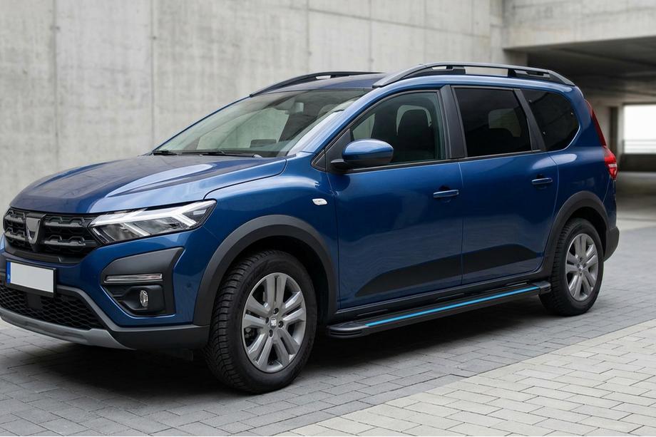 Dacia Jogger 2022- Side steps Maya Blue (2 pcs, Aluminum) Image