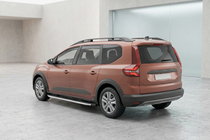 Dacia Jogger 2022- Fullmond Side Steps (2 pcs, Aluminum) photo 1