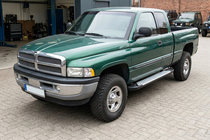 Dodge RAM (BR/BE) 1994–2002 Allmond Grey side steps (2 pcs, aluminum) photo 1