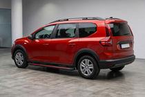 Dacia Jogger 2022- Side steps Maya Red (2 pcs, Aluminum) photo 1