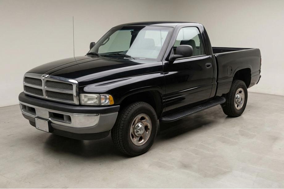 Dodge RAM (BR/BE) 1994–2002 Side Steps Tayga Black (2 pcs, Aluminum) Photo 1