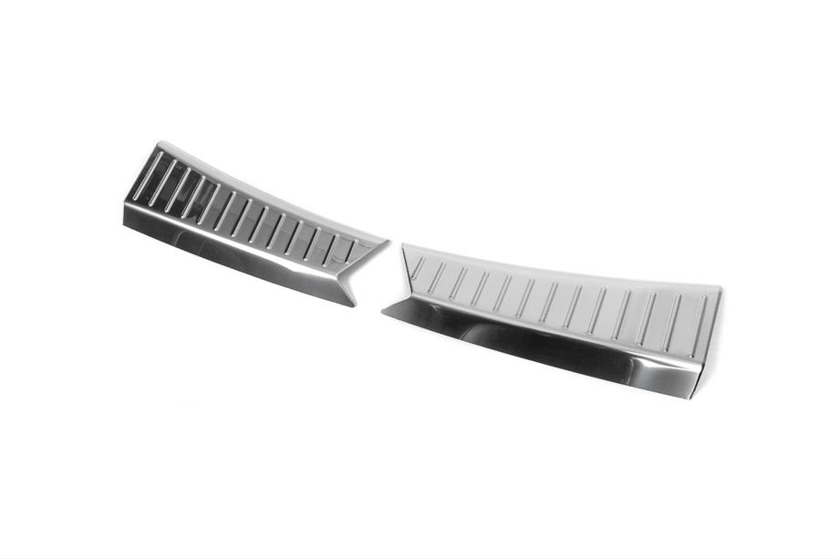 Ford Kuga/Escape 2013-2019 Trunk sill protector 2013-2016 (2 pcs, stainless steel) Photo 2