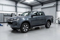 Isuzu D-Max 2019- Maya V1 side steps (2 pcs, aluminum) photo 1