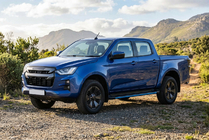 Isuzu D-Max 2019- Side steps Maya Blue (2 pcs, Aluminum) photo 1