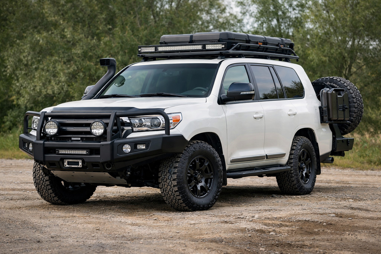 Truly useful Toyota Land Cruiser 200 upgrades for daily driving