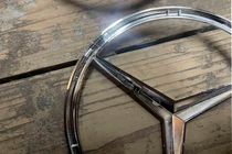 Mercedes Vito W639 2004-2014 B-stock Front Emblem (2004-2010) photo 3