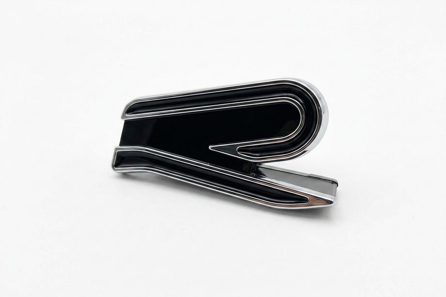 Volkswagen Tiguan 2016-2023 R Emblem (fender badge) Image