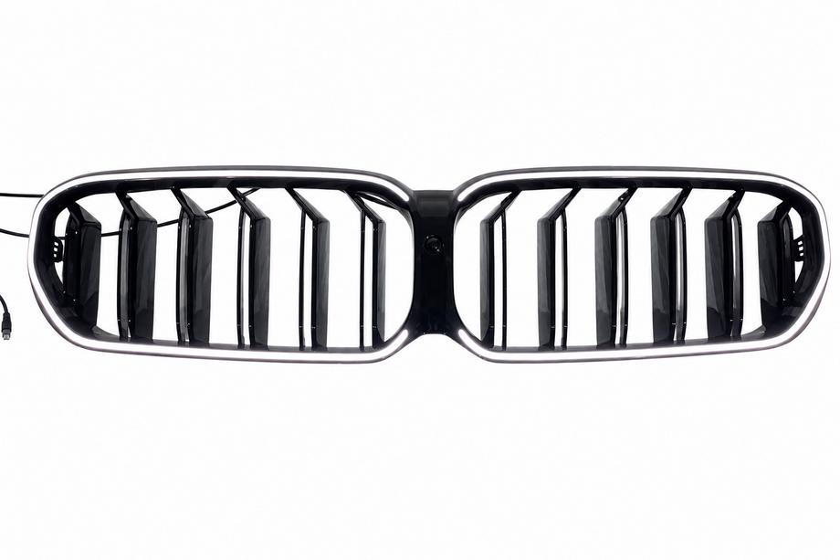 BMW 5 Series G30/G31 2017–2023 M-Look V1 LED Kidney Grilles (2021-2023, Gloss Black) Photo 2