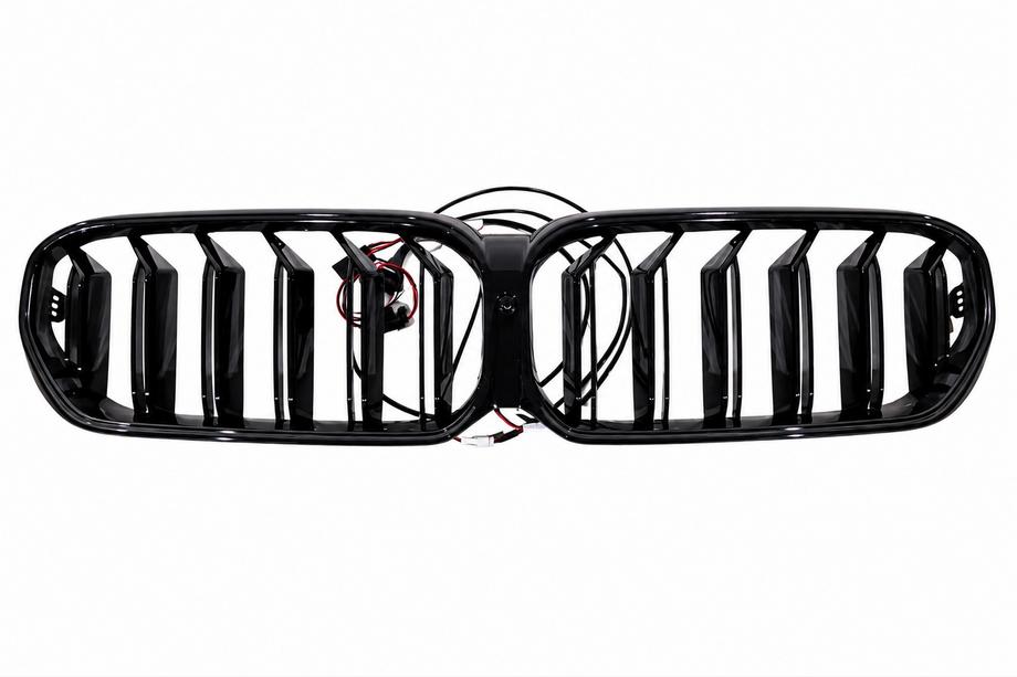 BMW 5 Series G30/G31 2017–2023 M-Look V1 LED Kidney Grilles (2021-2023, Gloss Black) Photo 3