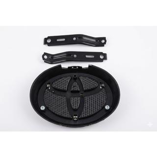 Front emblem V4 (2013-2017, 20 cm x 14 cm) Toyota Land Cruiser Prado 150 2009-2023 photo 2
