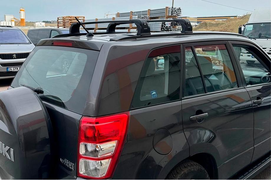 Suzuki Grand Vitara 2005-2017 Roof rack (cross bars) for original mounting points Ecem V3 (2 pcs) Black, 110 cm Photo 2