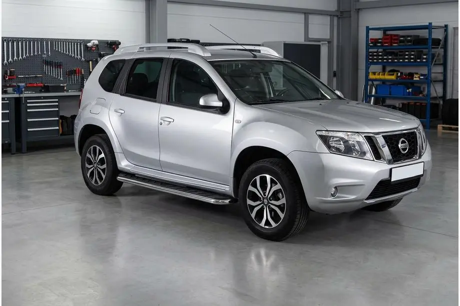 Nissan Terrano 2014- Maydos V1 Side Steps (2 pcs, Aluminum/Stainless Steel) Image