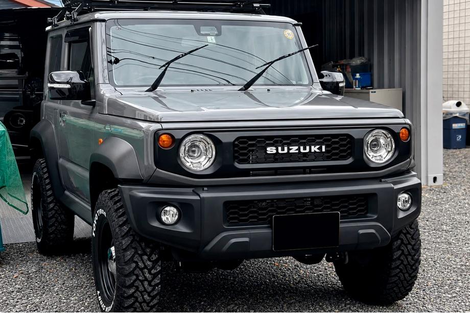 Suzuki Jimny 2018- Radiator Grille (OffRoad) Image
