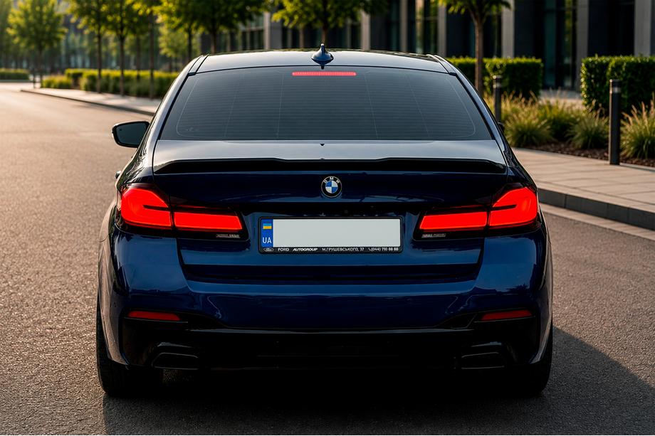 BMW 5 Series G30/G31 2017–2023 LCI-style tail lights (2017-2020, sold individually) Outer Right (Fender) Photo 2