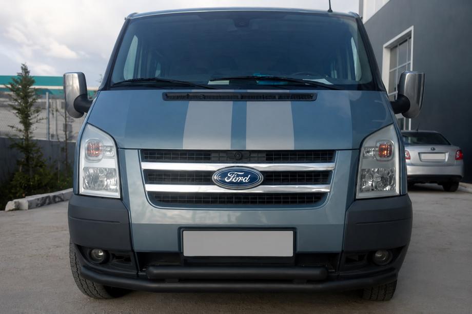 Ford Transit 2000–2014 Front nudge bar ST014 Black (2006-2014, stainless steel) Image