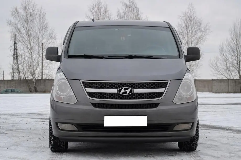 Hyundai H300, H1, Starex 2008-2020 Front Bumper Guard ST008 Black (Stainless Steel) Image