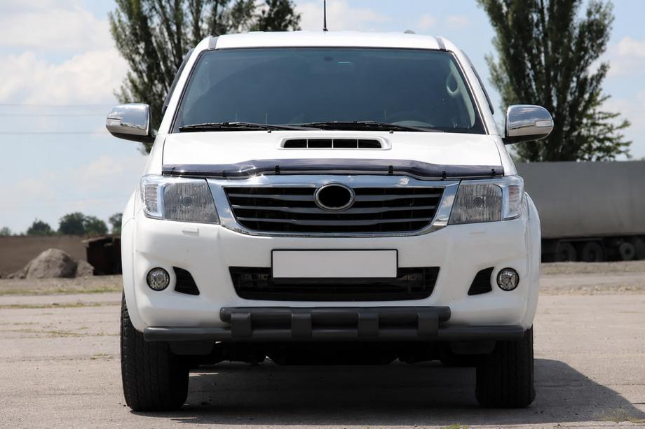 Toyota Hilux 2006-2015 Front bull bar ST015 Black (stainless steel) Image