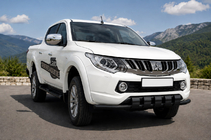 Mitsubishi L200 2015-2024 Front bull bar ST015 Black (stainless steel) photo 1